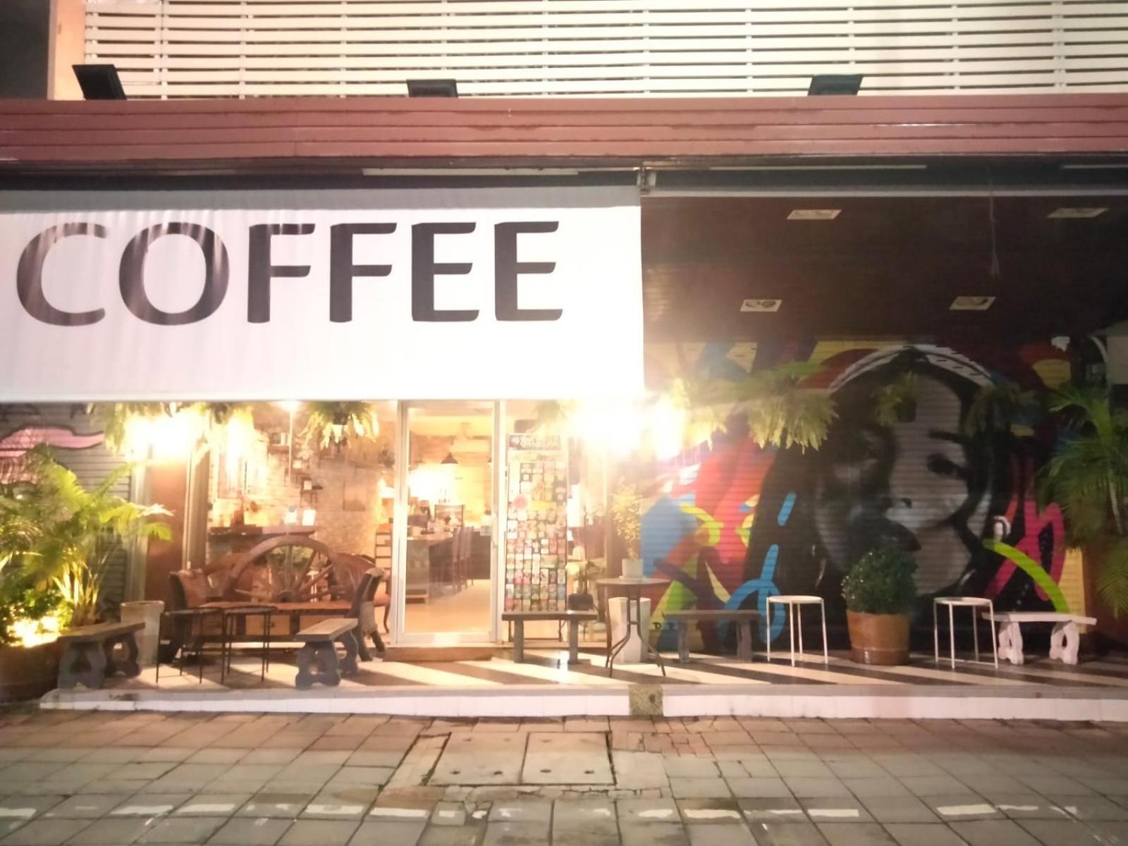 צ'יאנג מאי Chaiyee Coffee מראה חיצוני תמונה